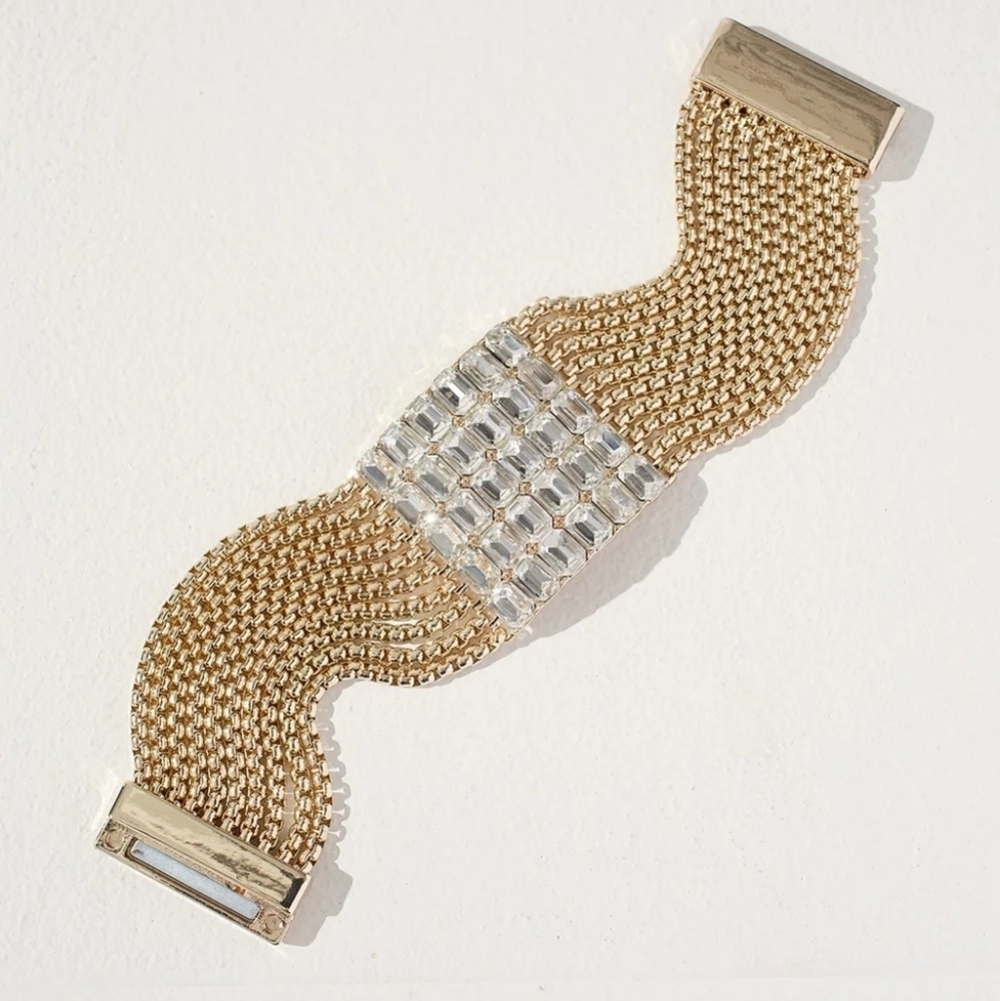 NWT GLAM CRYSTAL GOLD MESH MAGNETIC BRACELET